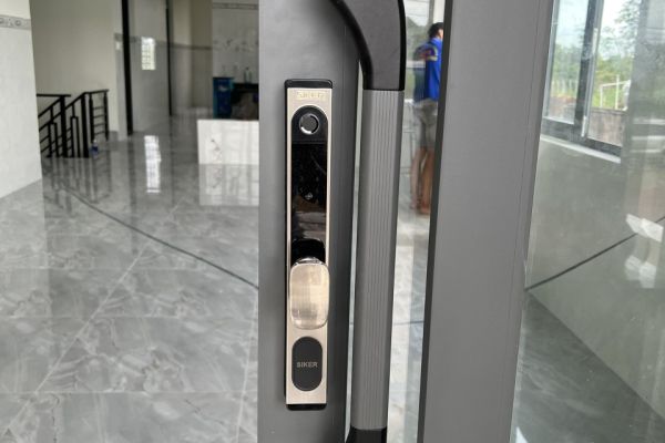 ĐÁNH GIÁ CHI TIẾT KHÓA ĐIỆN TỬ SIKER KTS106-1 SAU 30 NGÀY SỬ DỤNG