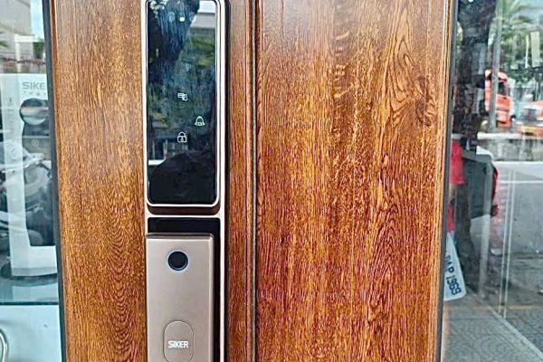 KHÓA CỬA VÂN TAY TÍCH HỢP NHẬN DIỆN KHUÔN MẶT